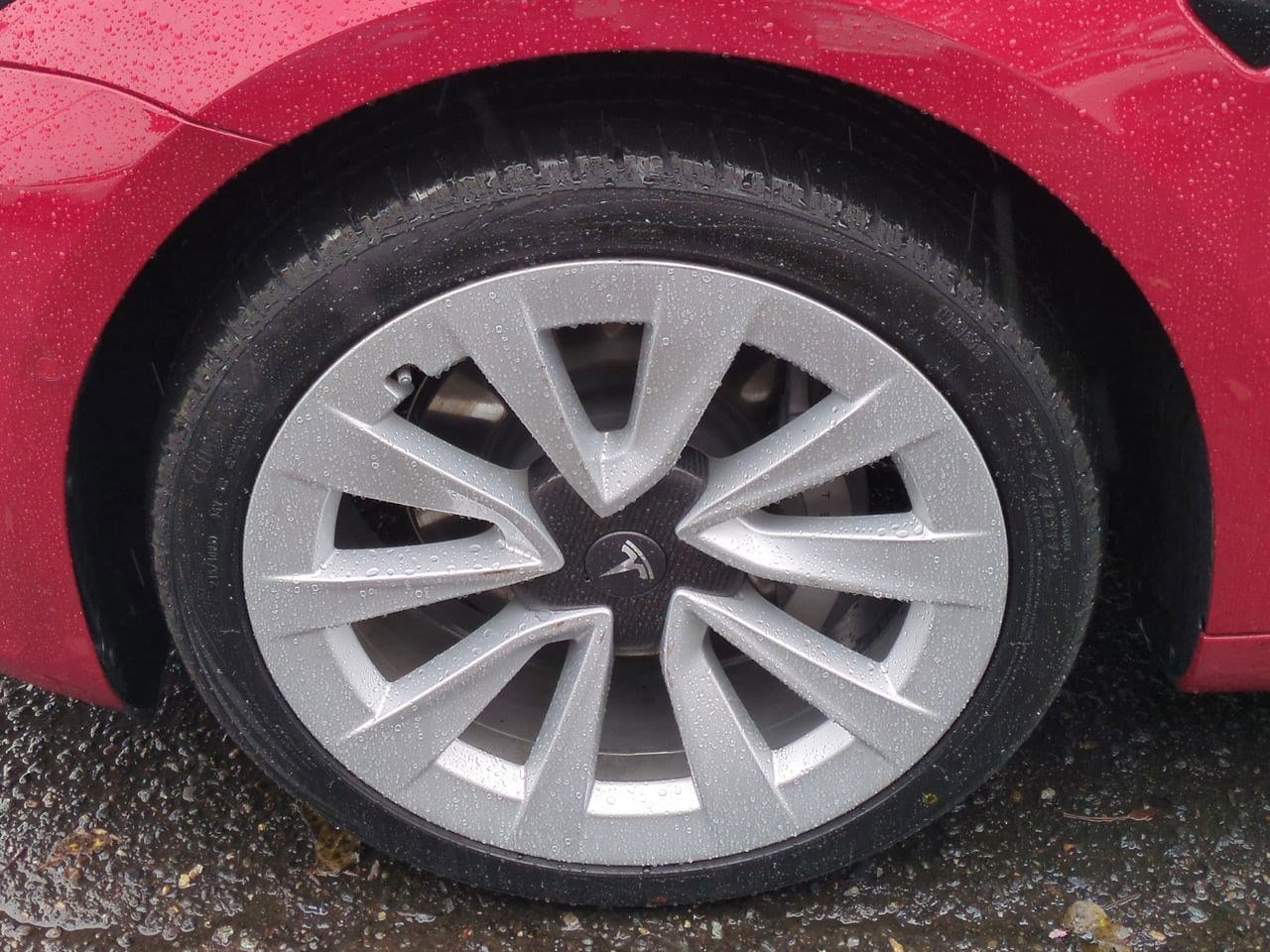 Thumbnail: 2022 Tesla Model 3 - 14