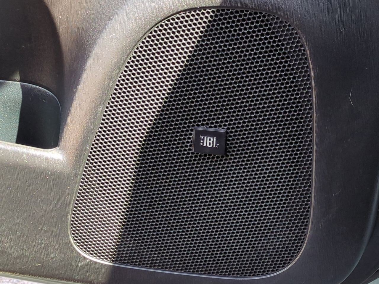 Thumbnail: 2012 Toyota Prius - 31