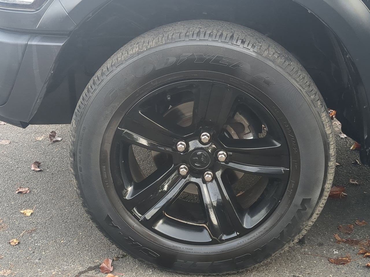 Thumbnail: 2024 RAM 1500 Classic - 14