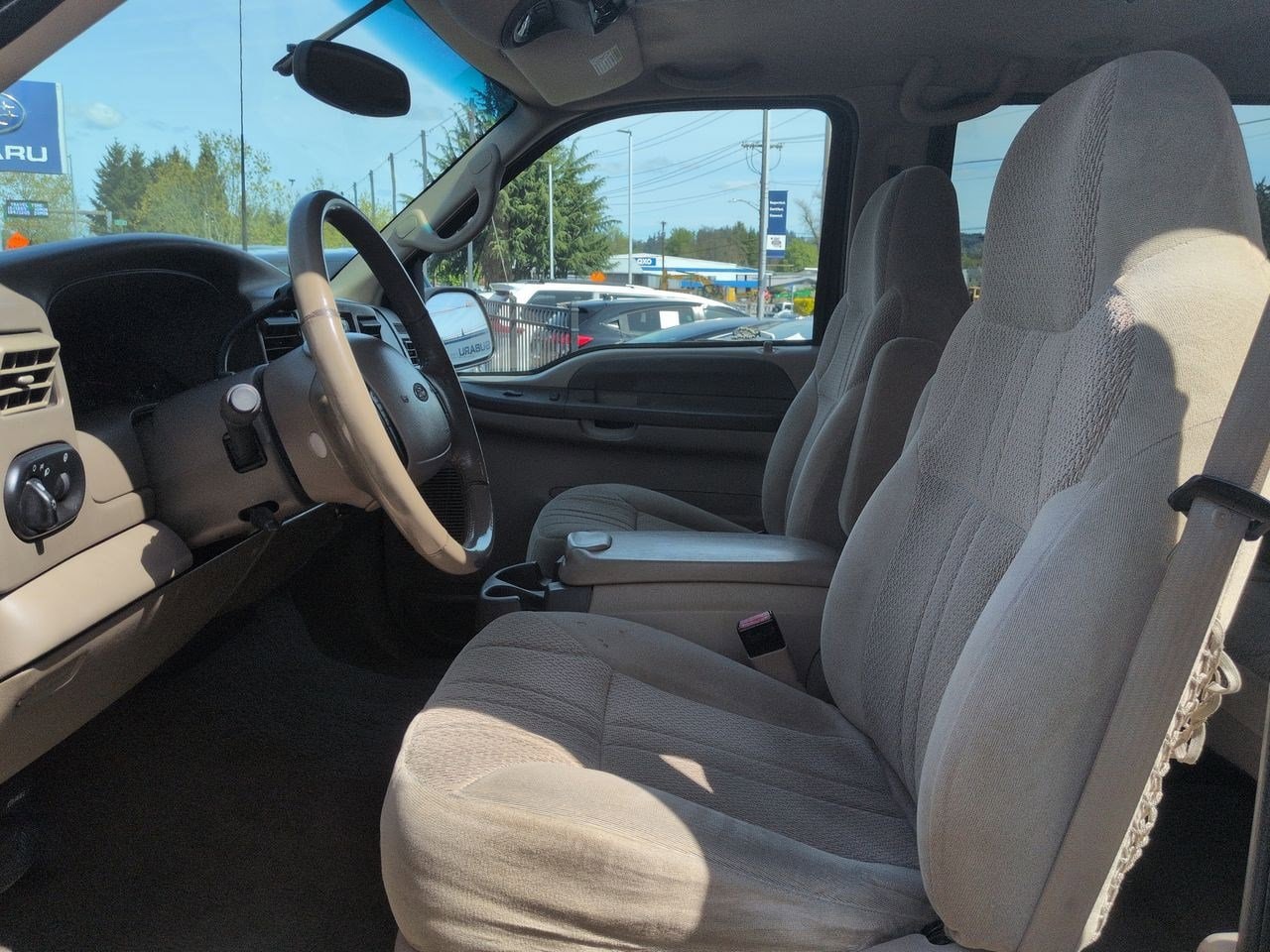 Thumbnail: 2001 Ford Excursion - 15