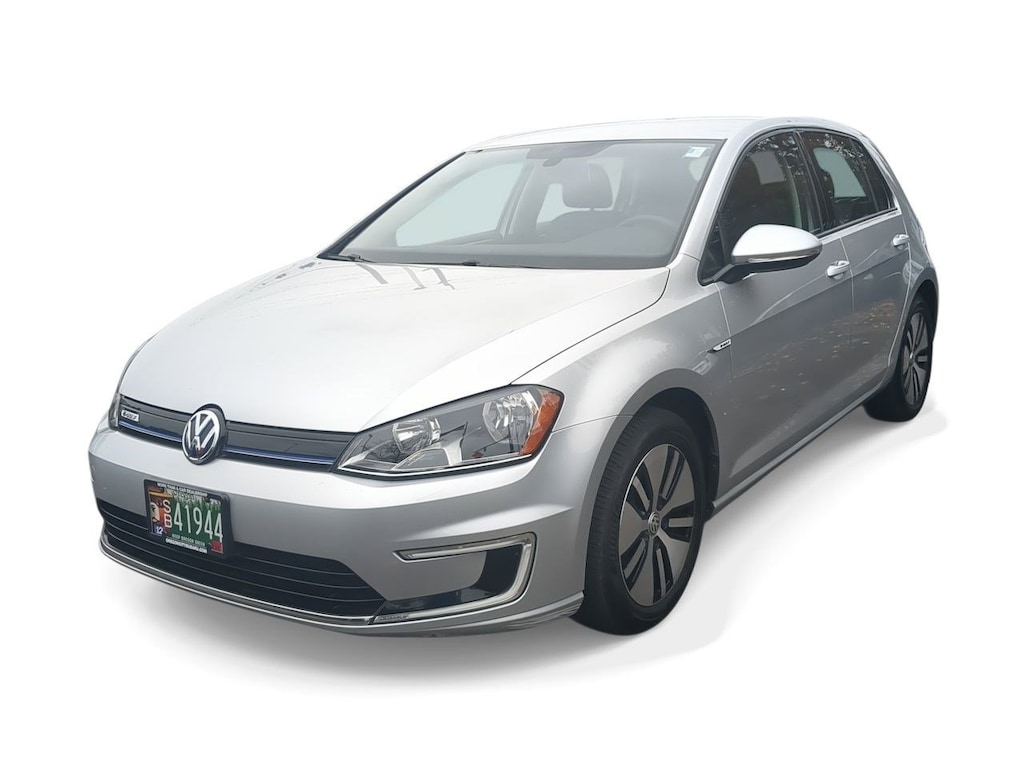 Used 2016 Volkswagen e-Golf SE Hatchback