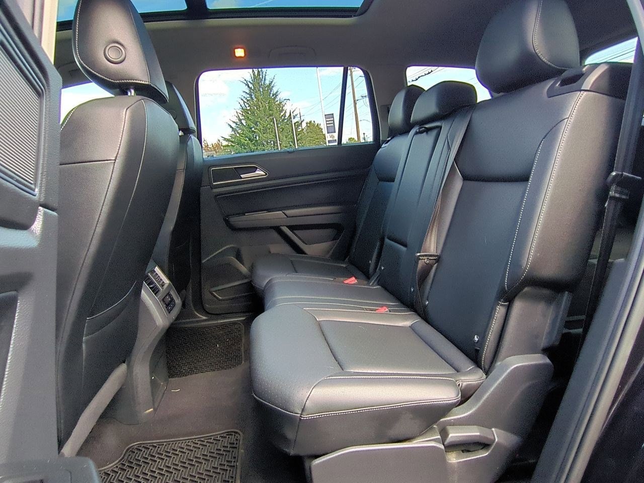 Thumbnail: 2019 Volkswagen Atlas - 21