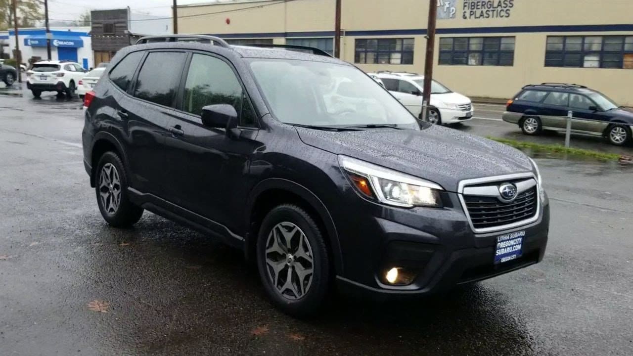 Used 2019 Subaru Forester Premium with VIN JF2SKAGC7KH437833 for sale in Oregon City, OR