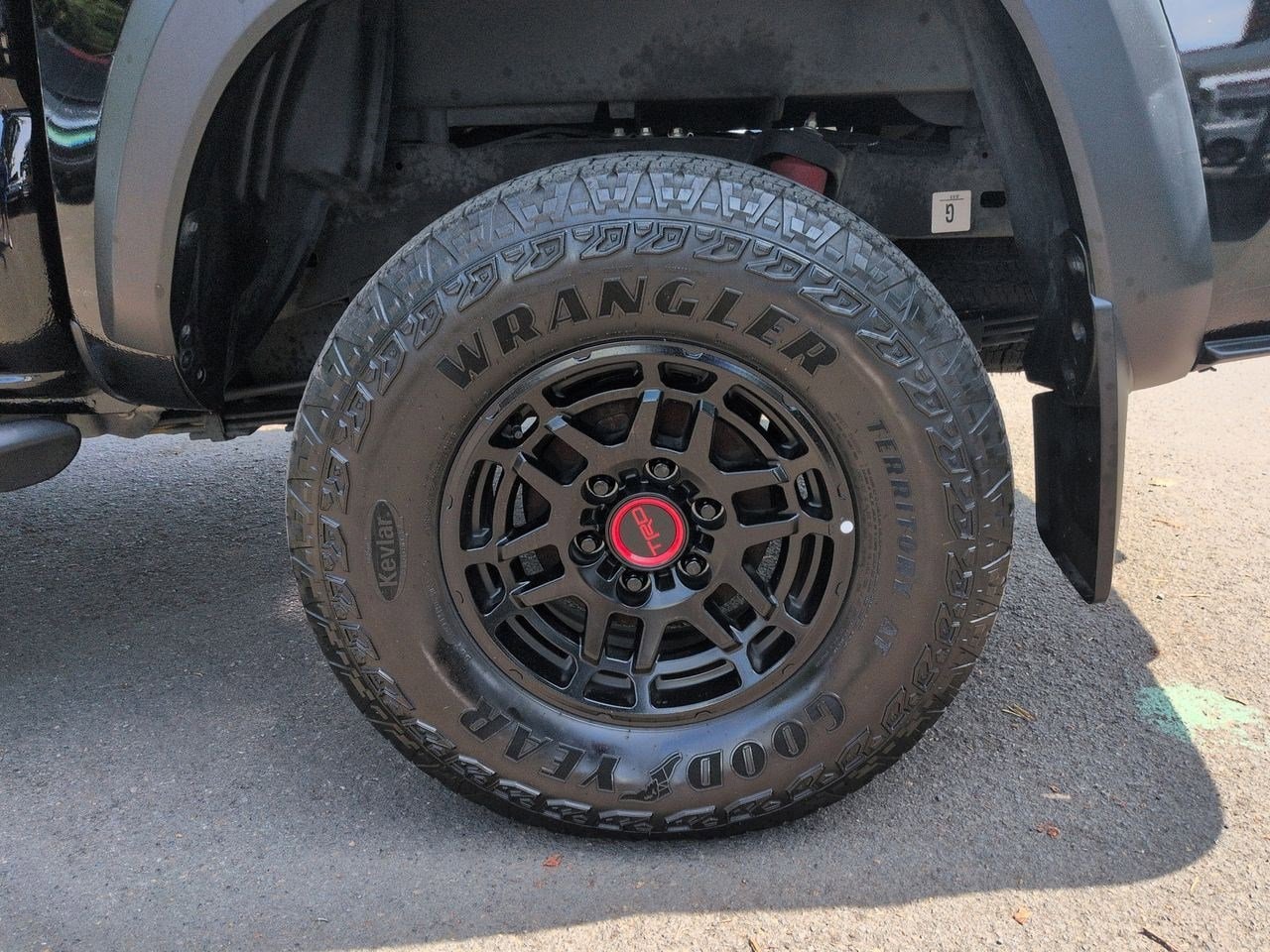 Thumbnail: 2023 Toyota Tacoma - 21