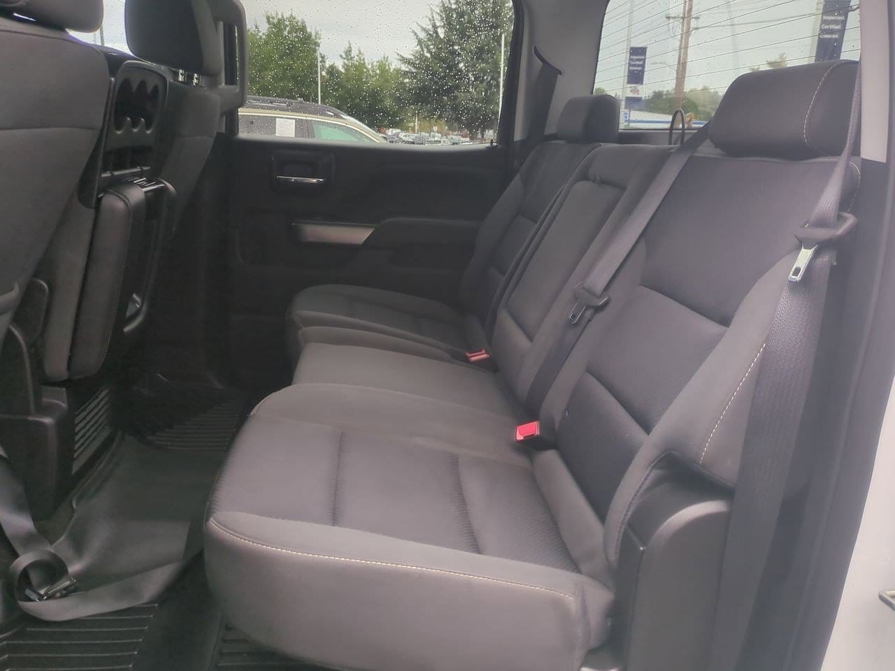 Thumbnail: 2018 Chevrolet Silverado 1500 - 26