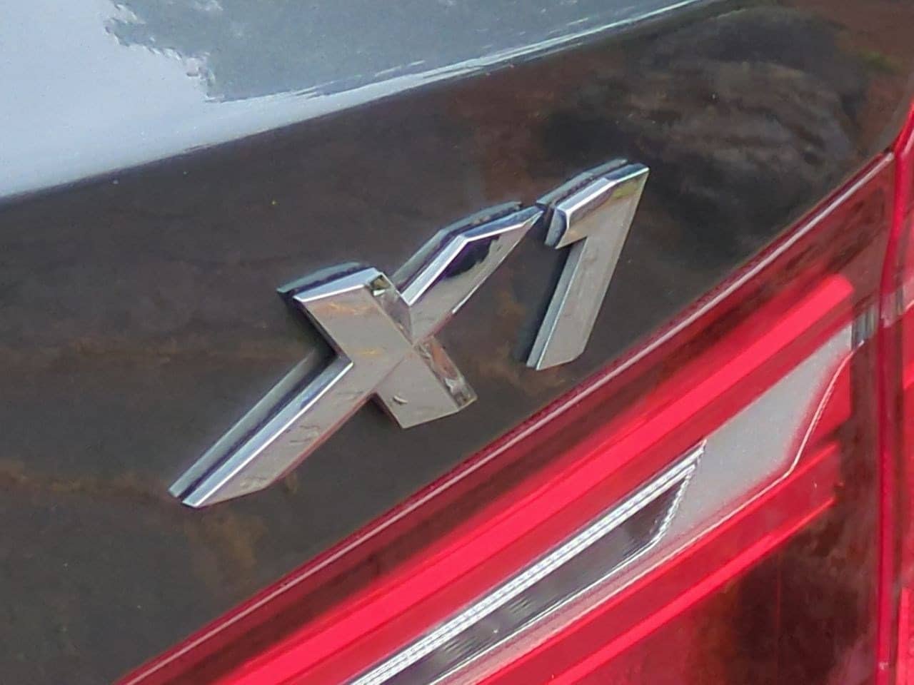 Thumbnail: 2018 BMW X1 - 12