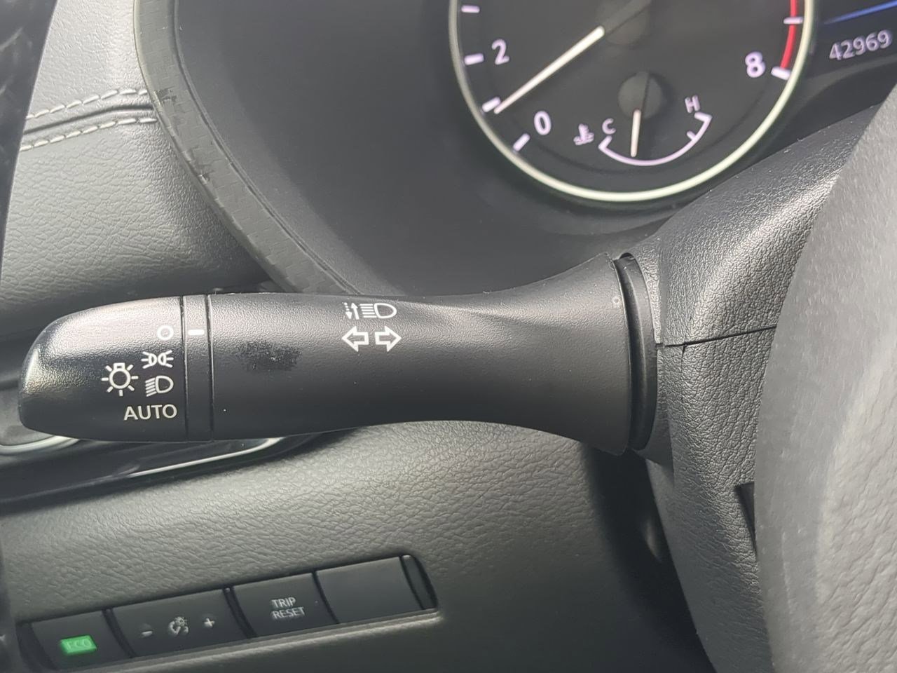 Thumbnail: 2023 Nissan Sentra - 25