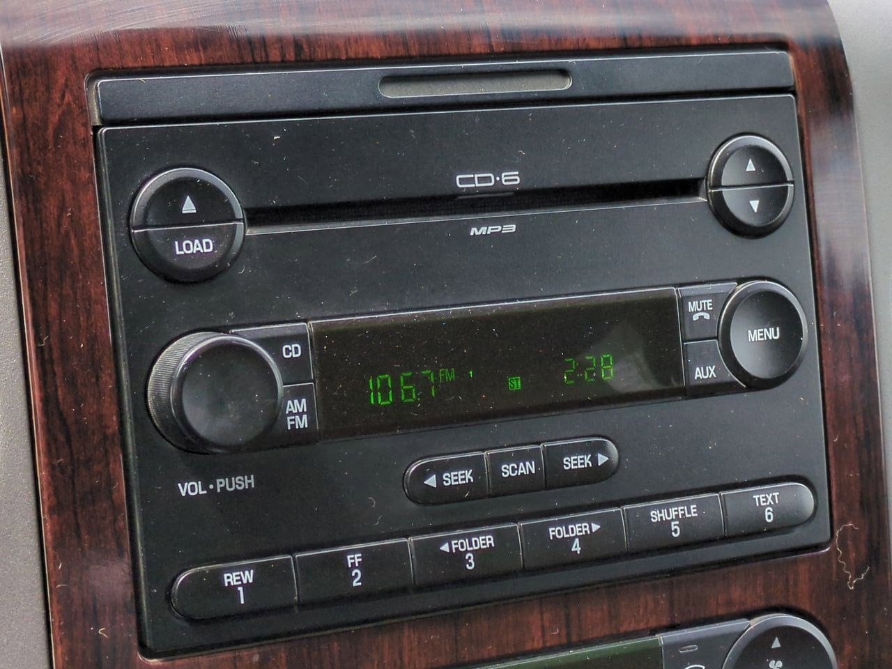 Thumbnail: 2006 Ford Econoline - 31