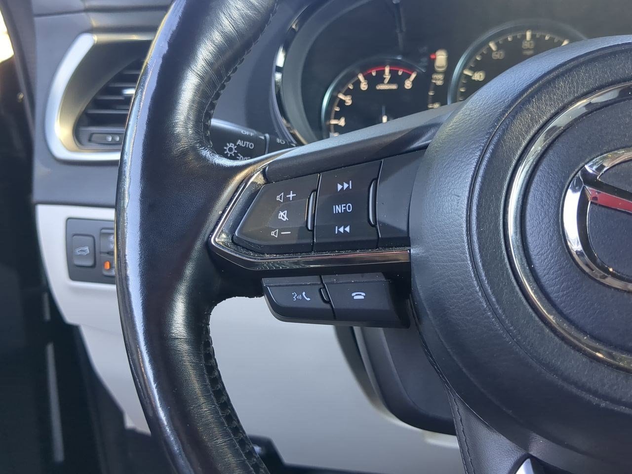 Thumbnail: 2022 Mazda CX-9 - 31