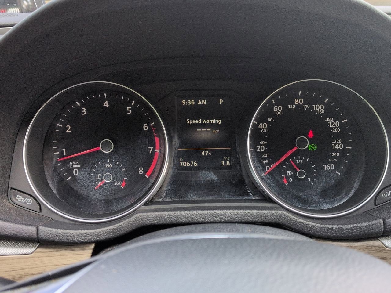 Thumbnail: 2017 Volkswagen Passat - 36