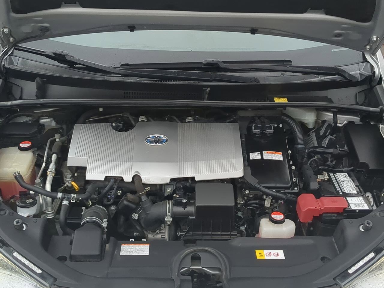 Thumbnail: 2016 Toyota Prius - 15