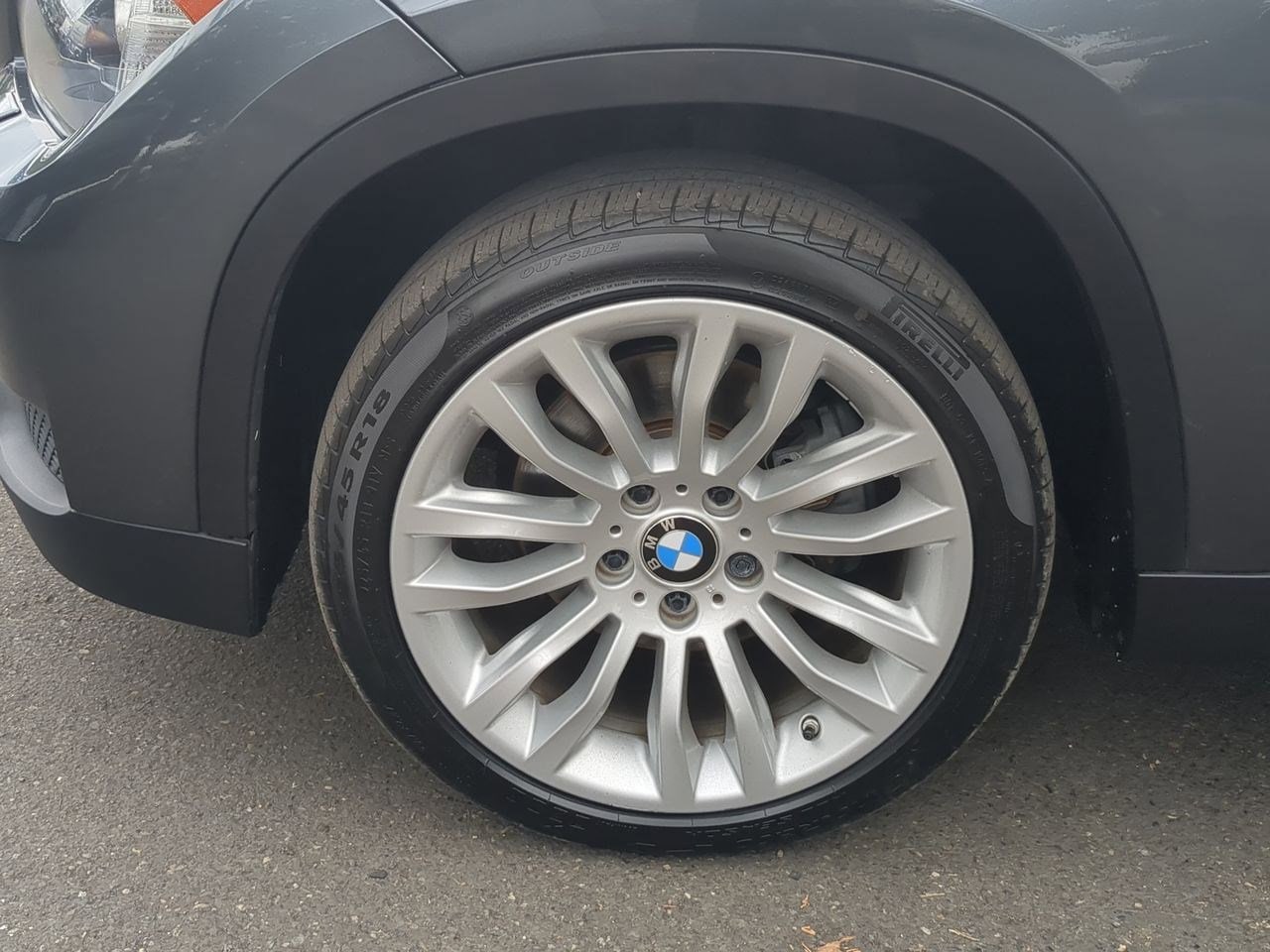 Thumbnail: 2014 BMW X1 - 21