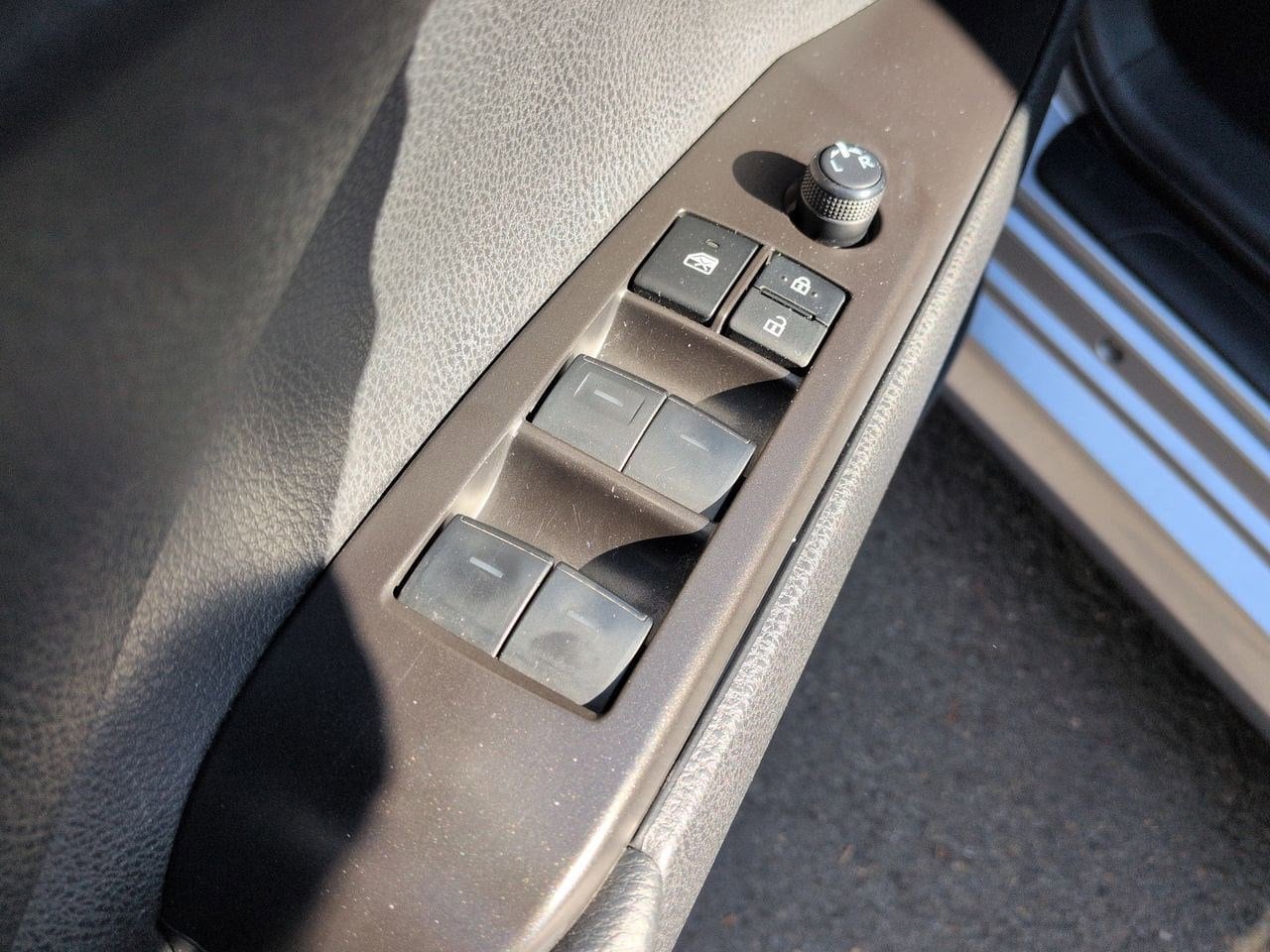 Thumbnail: 2024 Toyota Camry - 24