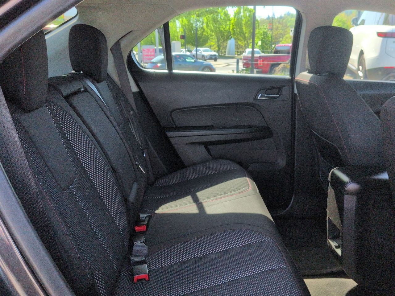 Thumbnail: 2016 Chevrolet Equinox - 19