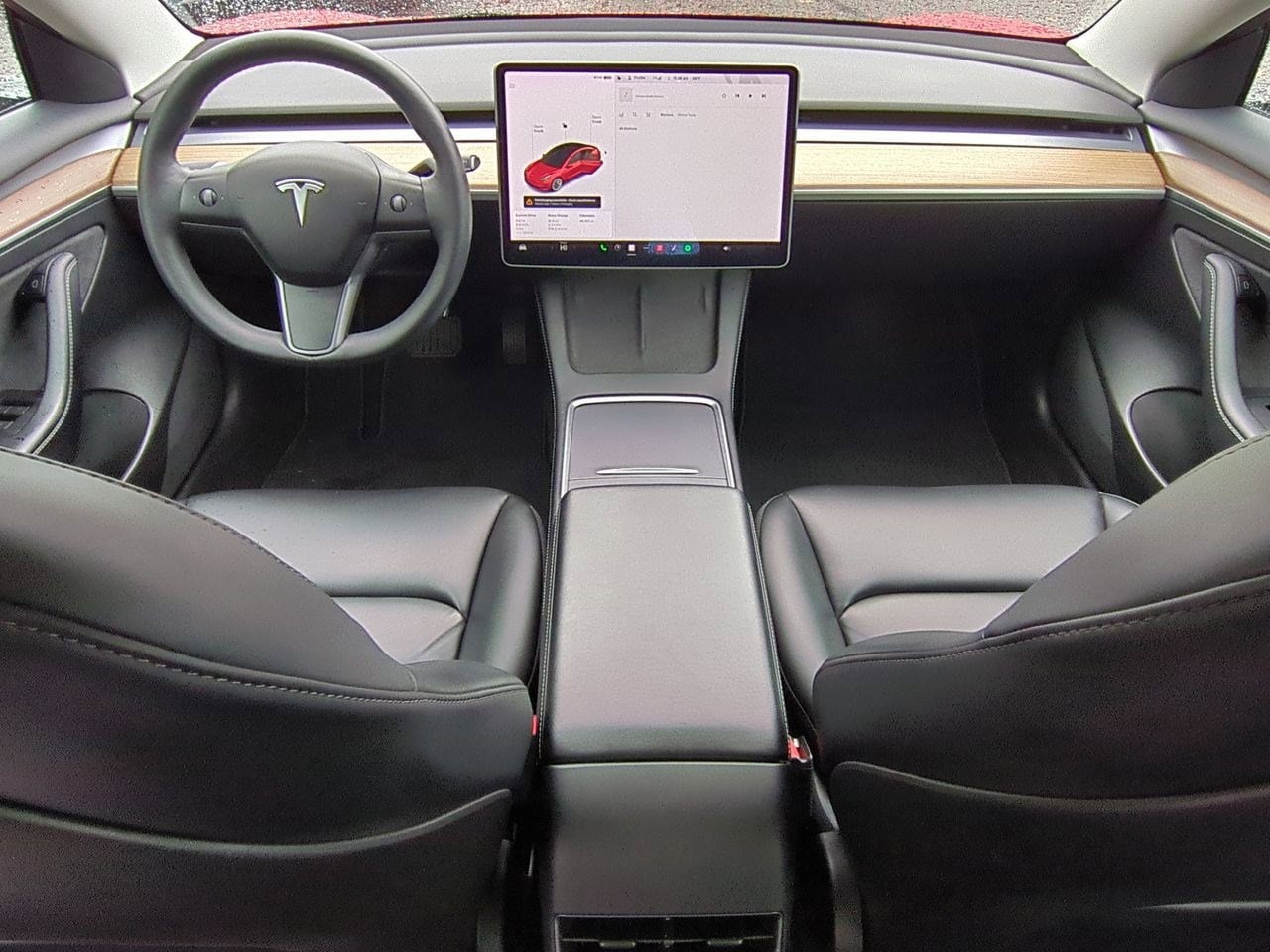 Thumbnail: 2022 Tesla Model 3 - 16