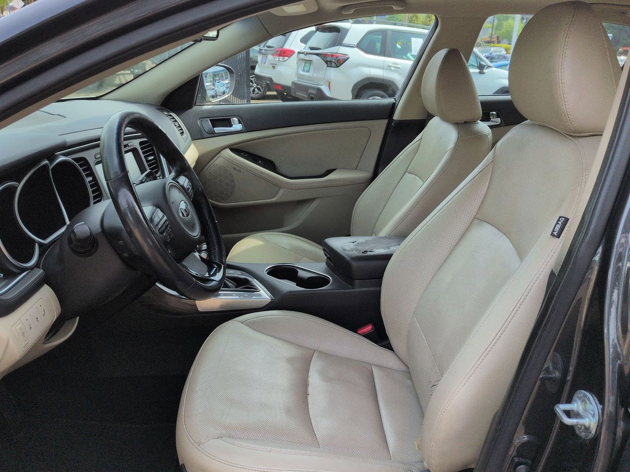 Thumbnail: 2015 Kia Optima - 17