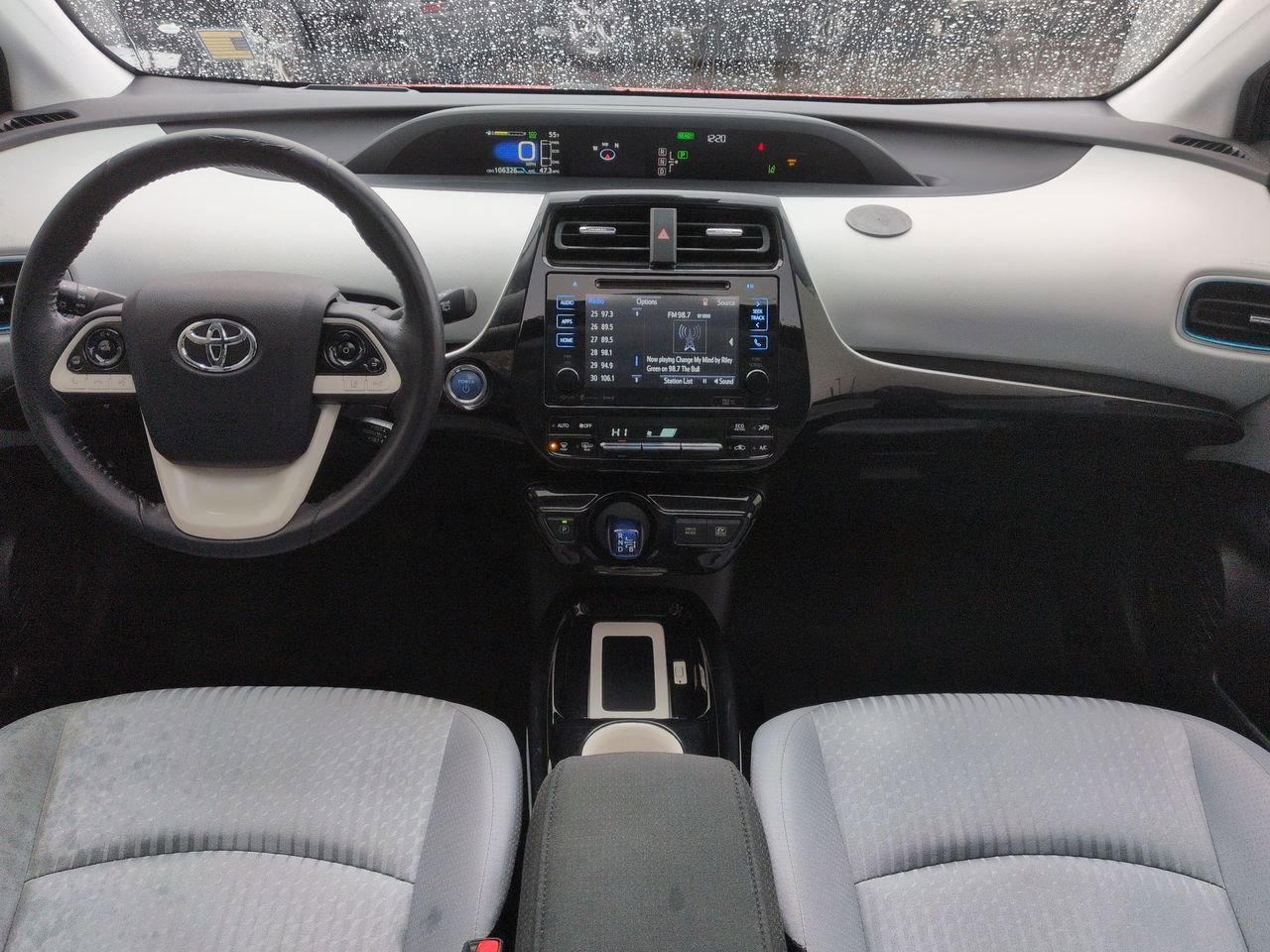 Thumbnail: 2016 Toyota Prius - 14