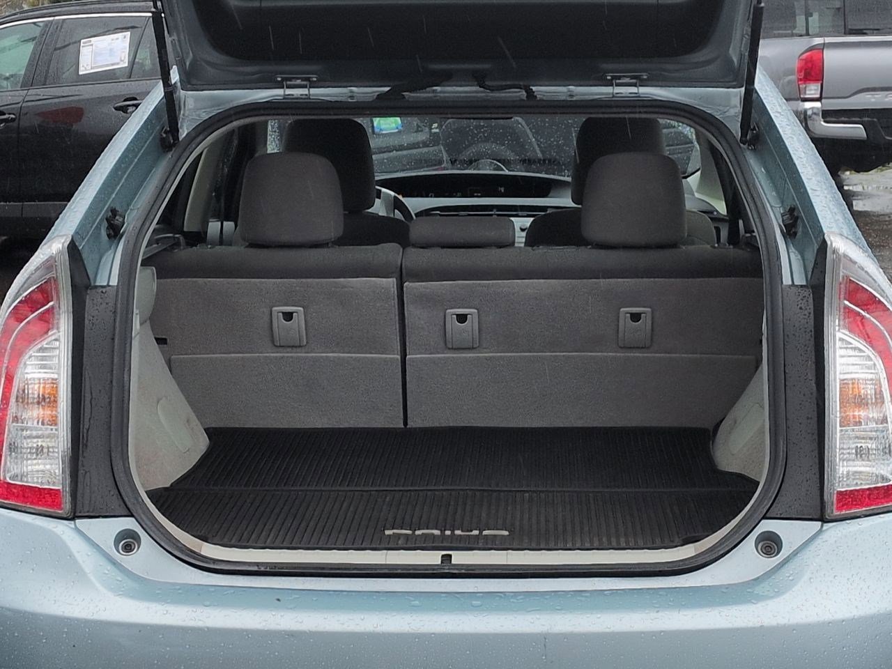 Thumbnail: 2015 Toyota Prius - 34