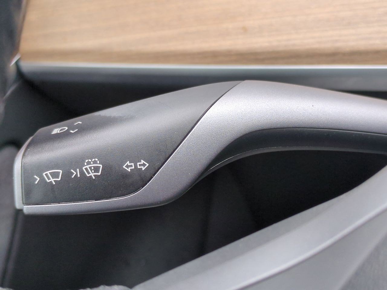 Thumbnail: 2022 Tesla Model 3 - 29