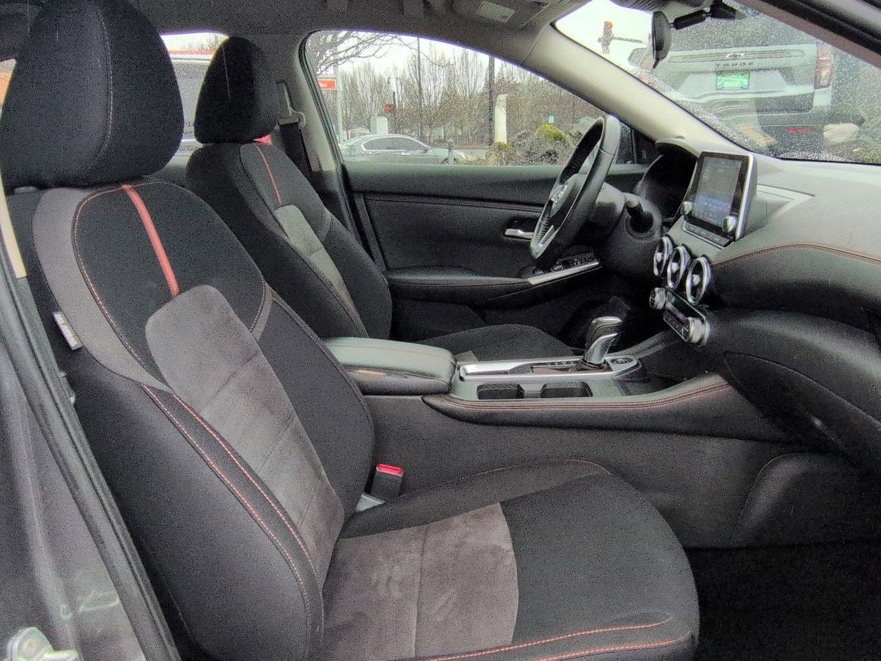 Thumbnail: 2022 Nissan Sentra - 22