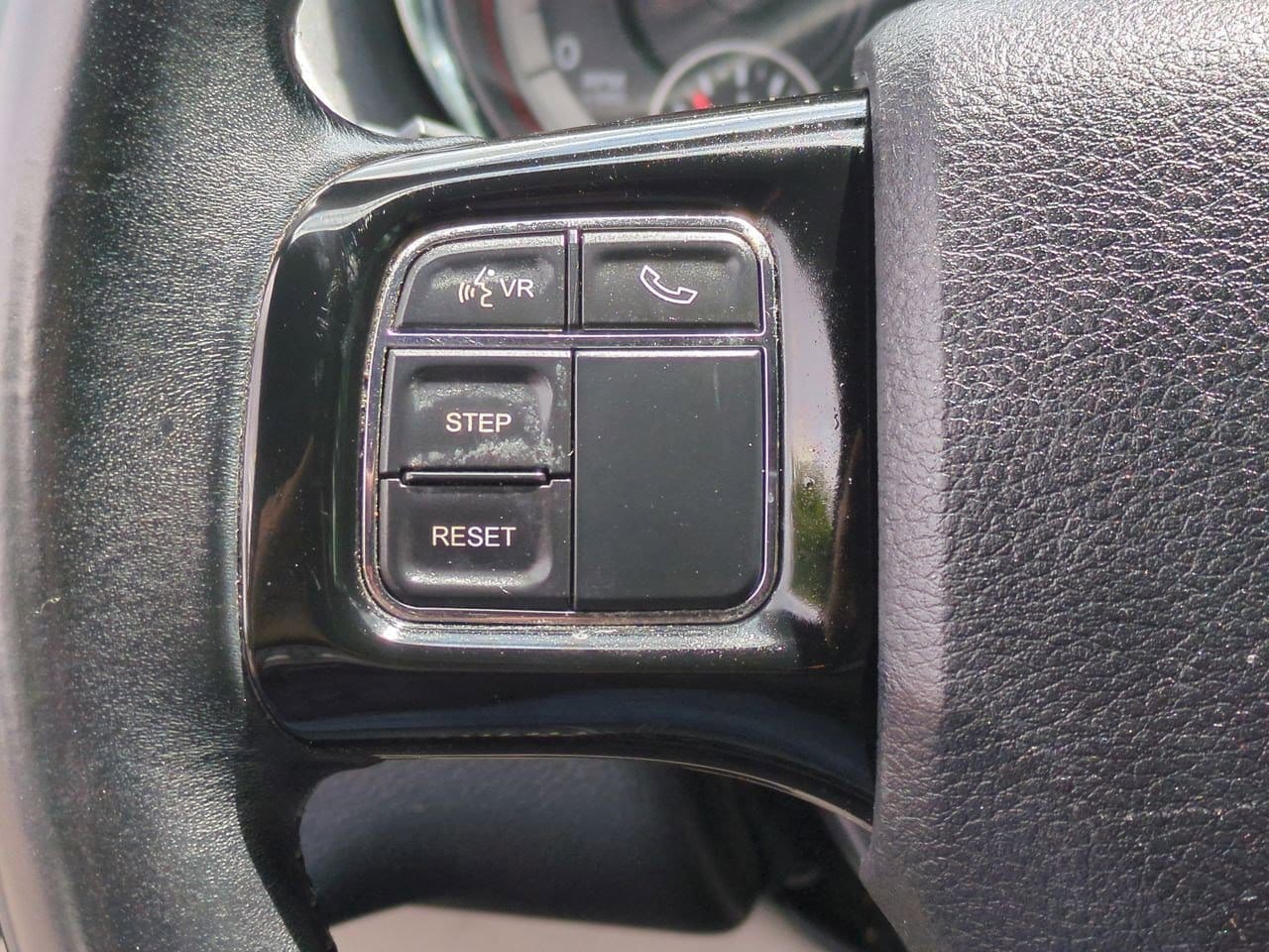 Thumbnail: 2017 Dodge Grand Caravan - 24