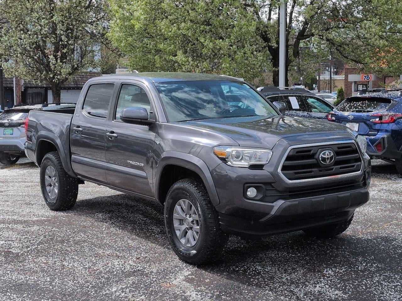 Thumbnail: 2019 Toyota Tacoma - 2