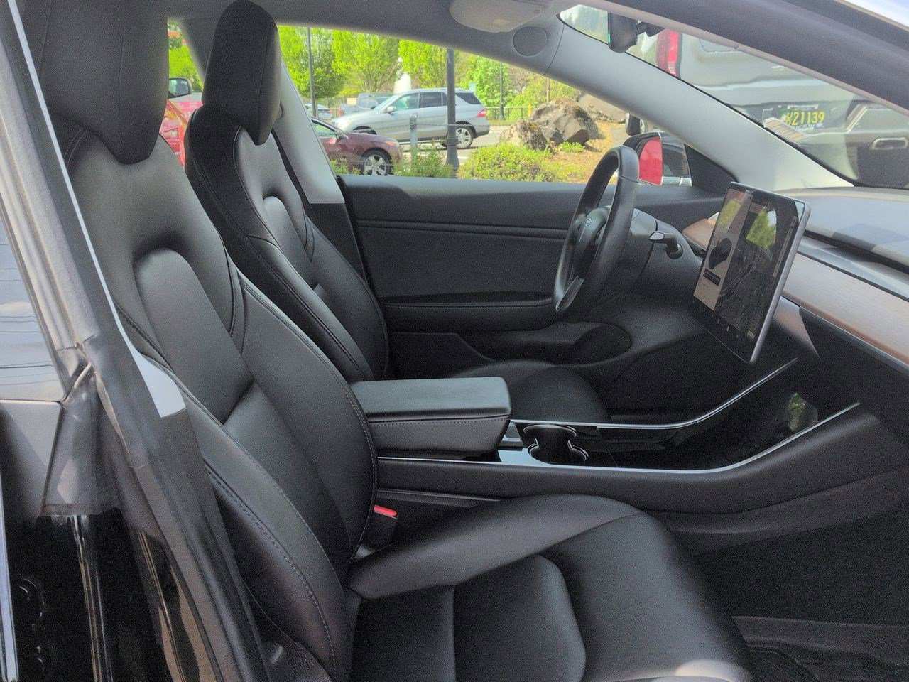 Thumbnail: 2019 Tesla Model 3 - 21