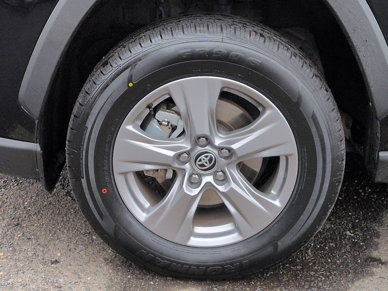 Thumbnail: 2024 Toyota RAV4 - 13