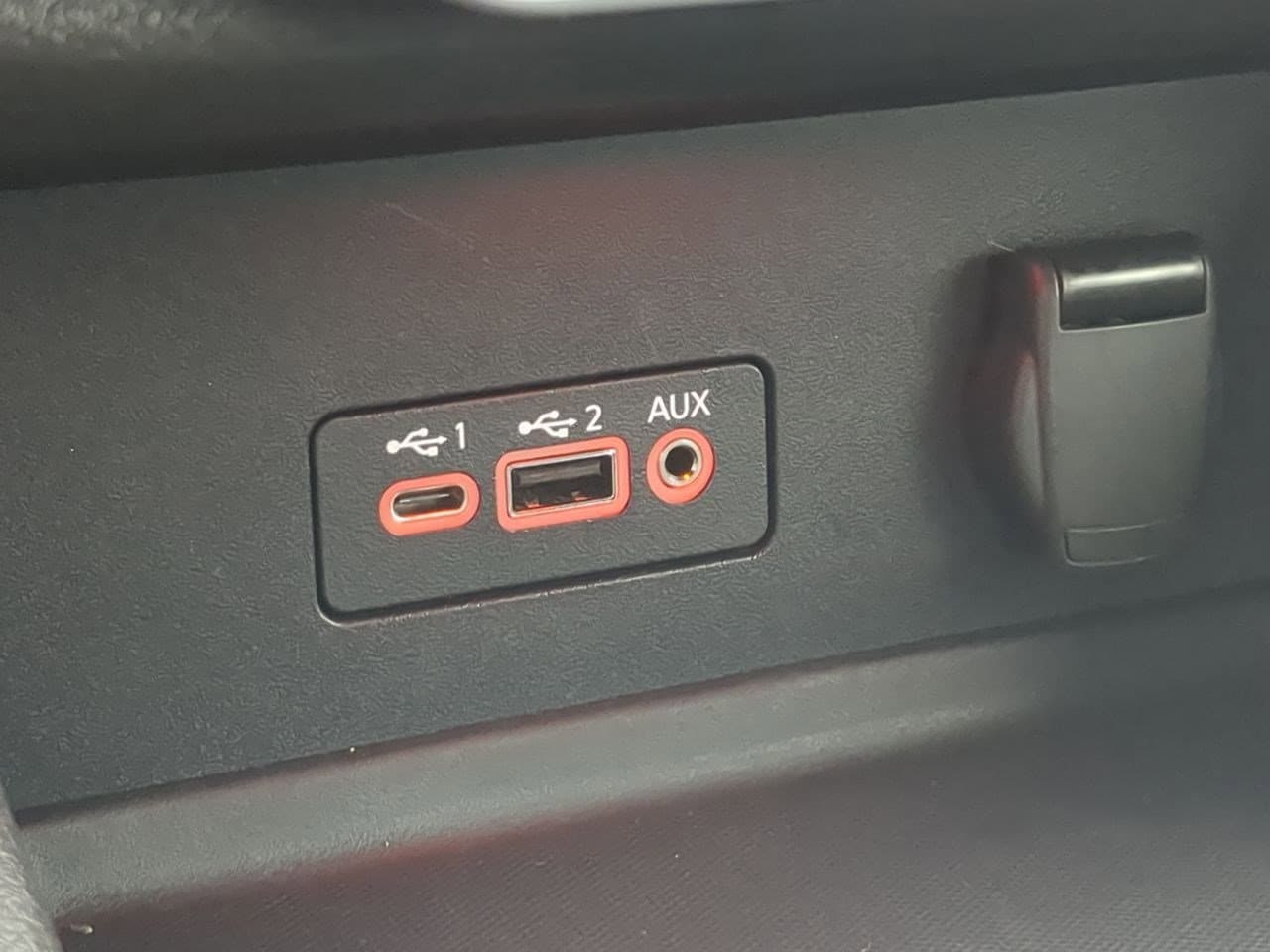 Thumbnail: 2023 Nissan Sentra - 29