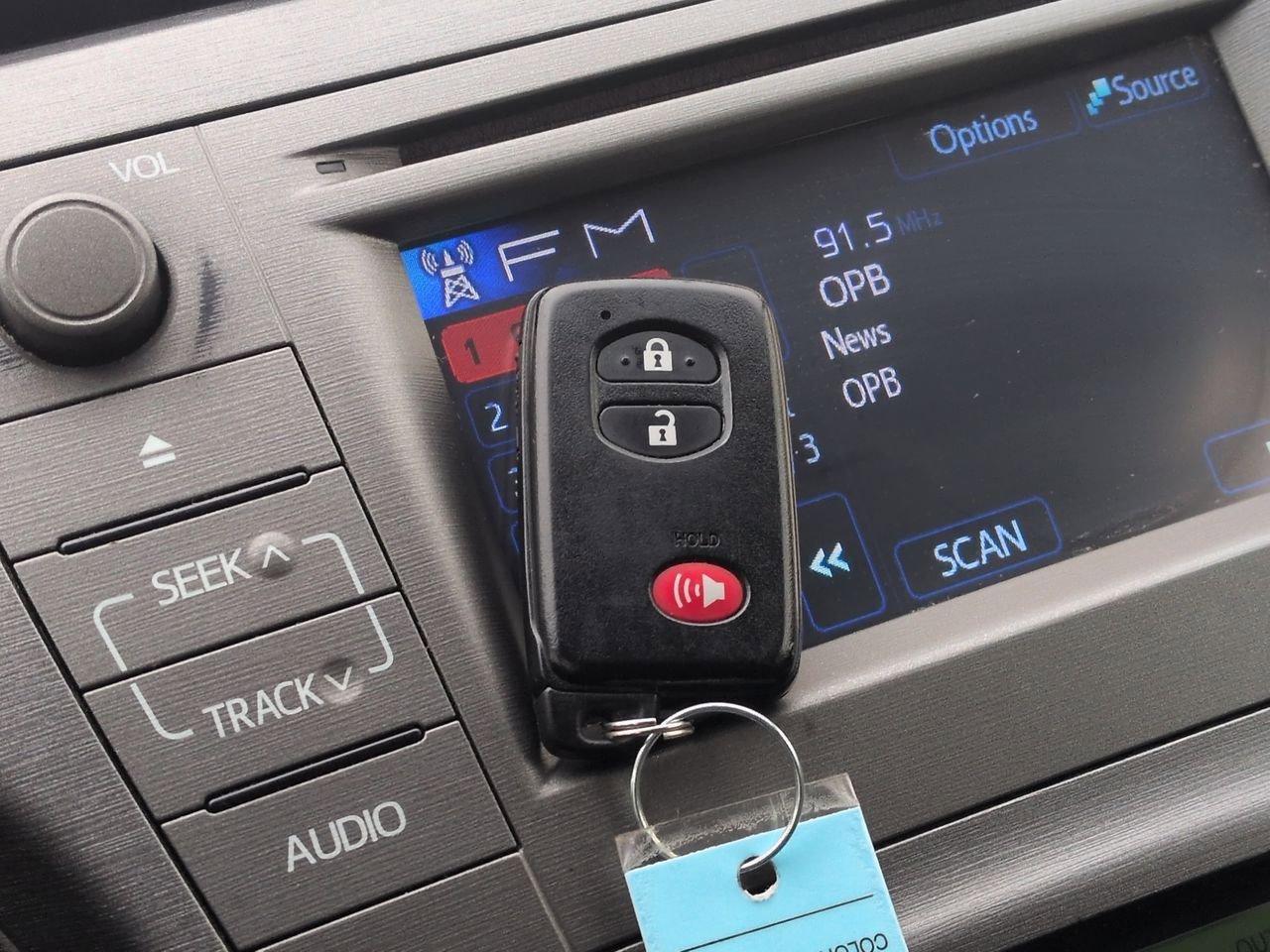 Thumbnail: 2015 Toyota Prius - 35