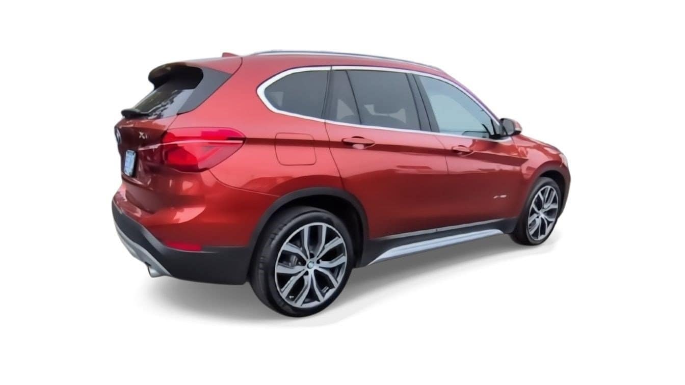Thumbnail: 2018 BMW X1 - 8