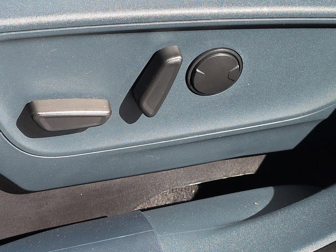 Thumbnail: 2025 Ford Maverick - 17