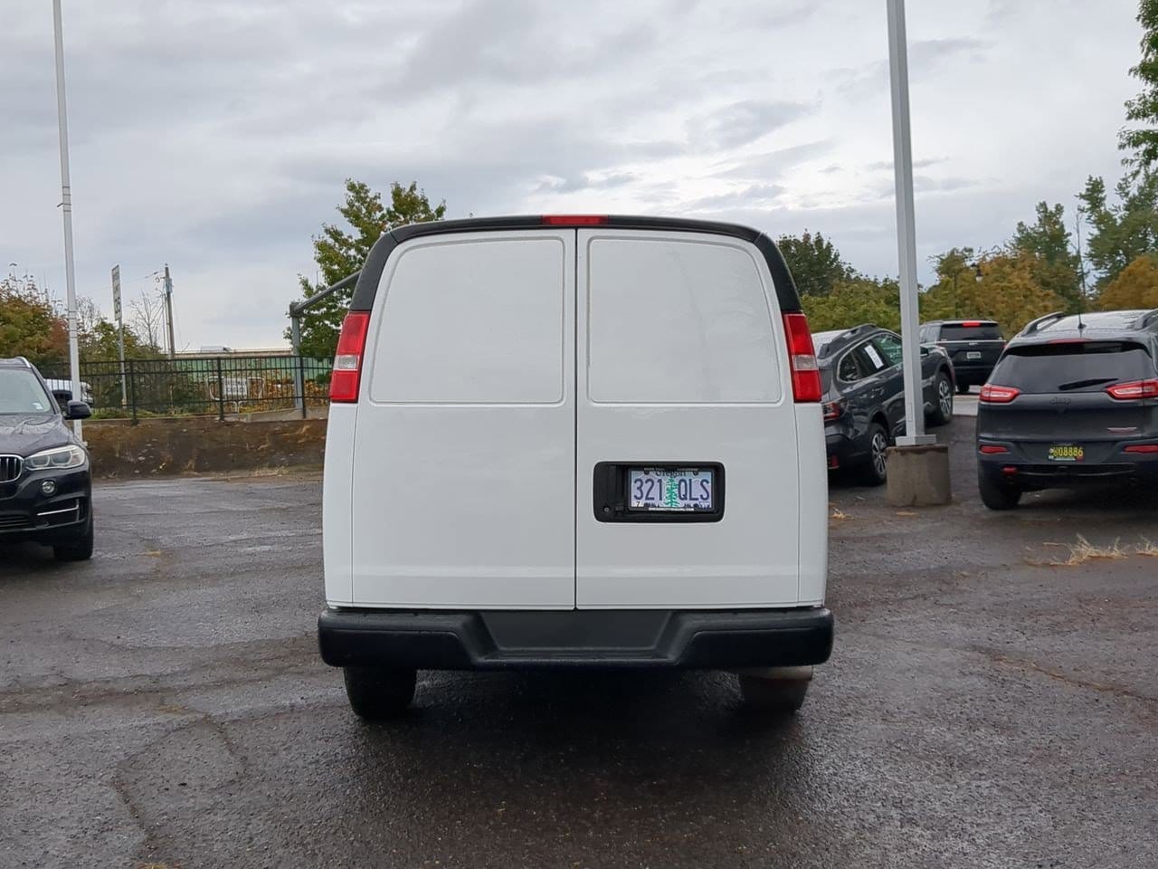 Thumbnail: 2020 GMC Savana - 13