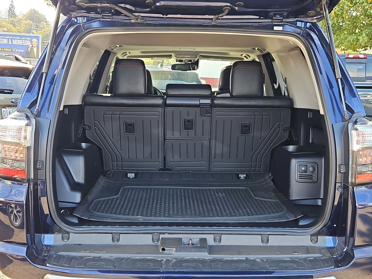 Thumbnail: 2021 Toyota 4Runner - 37