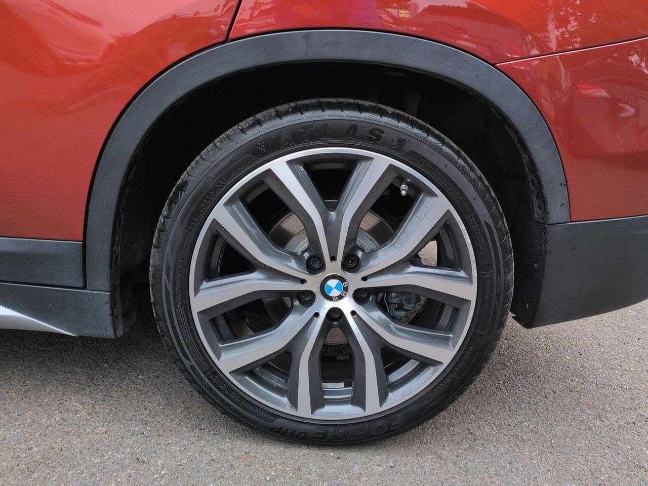 Thumbnail: 2018 BMW X1 - 21