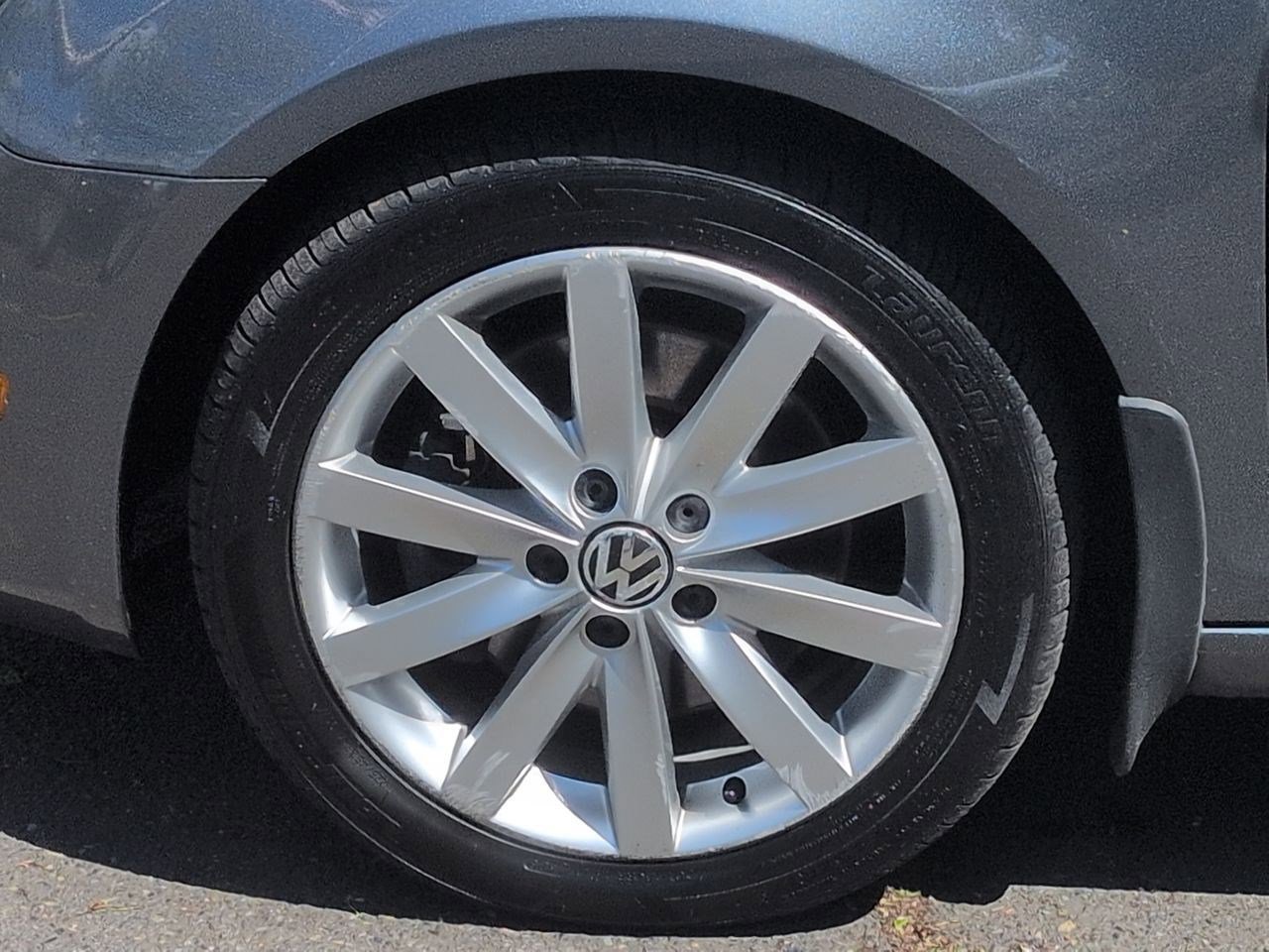 Thumbnail: 2011 Volkswagen Jetta - 13