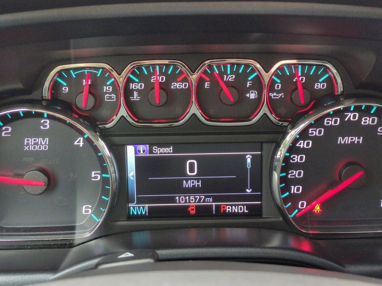 Thumbnail: 2018 Chevrolet Silverado 1500 - 38