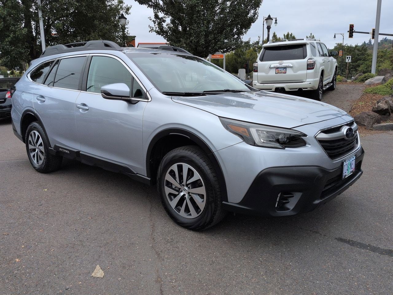 Thumbnail: 2022 Subaru Outback - 16