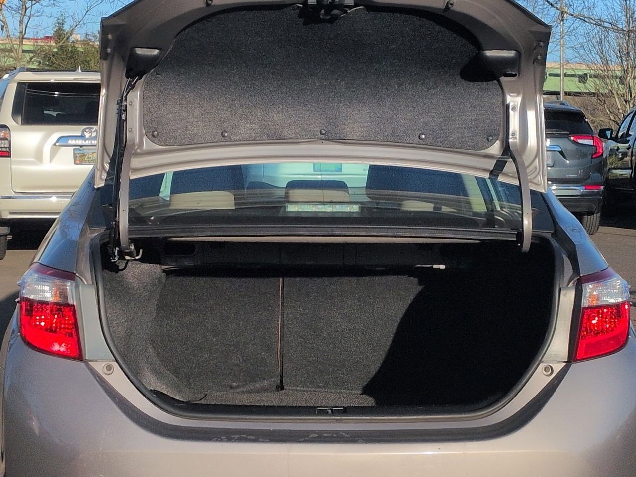 Thumbnail: 2014 Toyota Corolla - 35