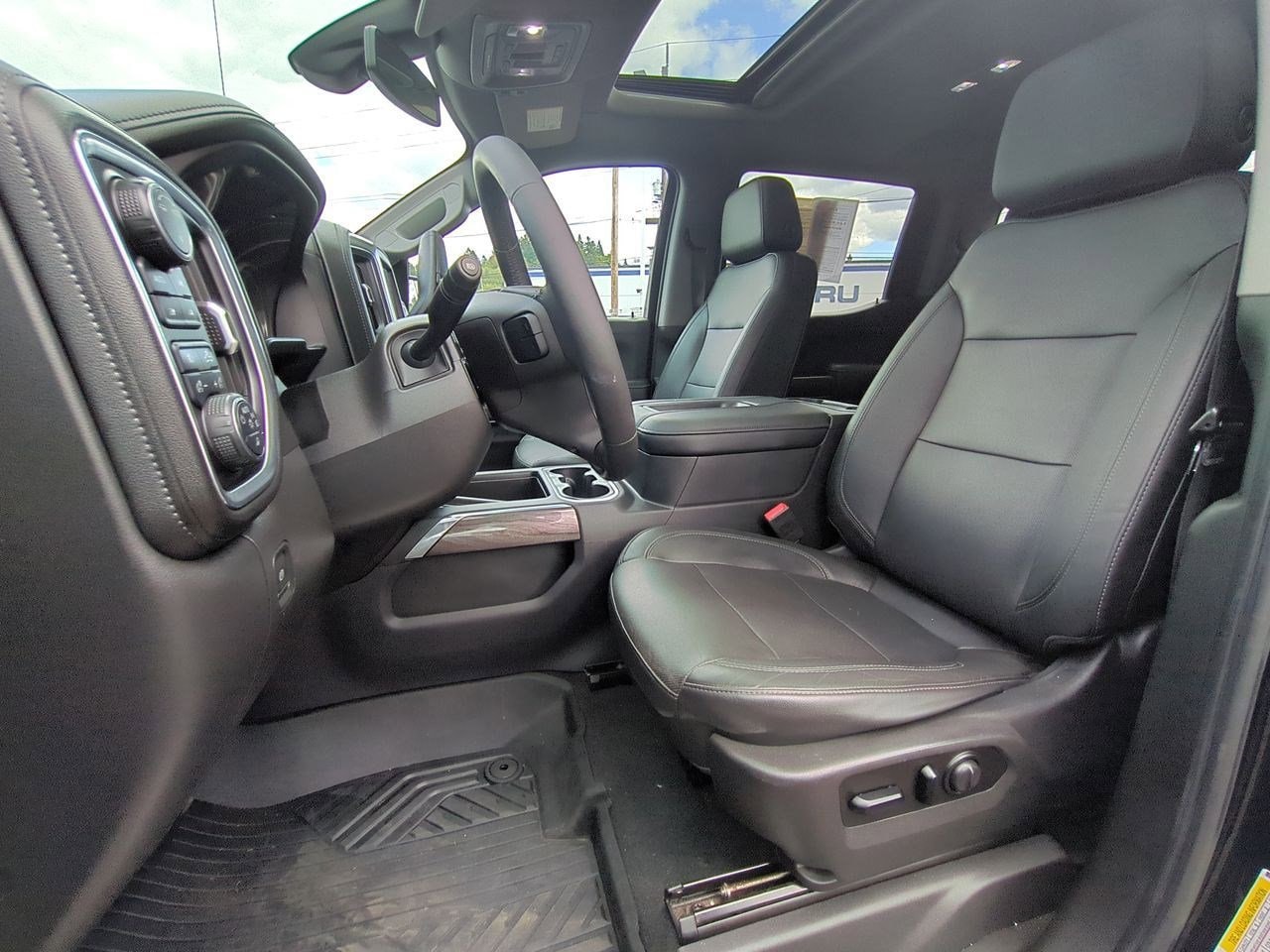 Thumbnail: 2020 Chevrolet Silverado 1500 - 25