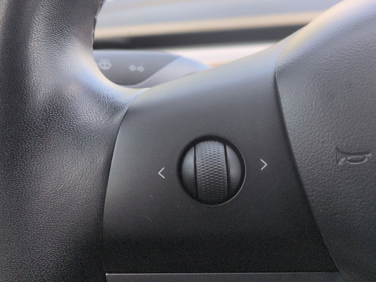 Thumbnail: 2019 Tesla Model 3 - 23