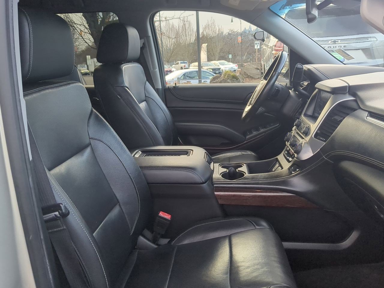 Thumbnail: 2017 GMC Yukon XL - 22