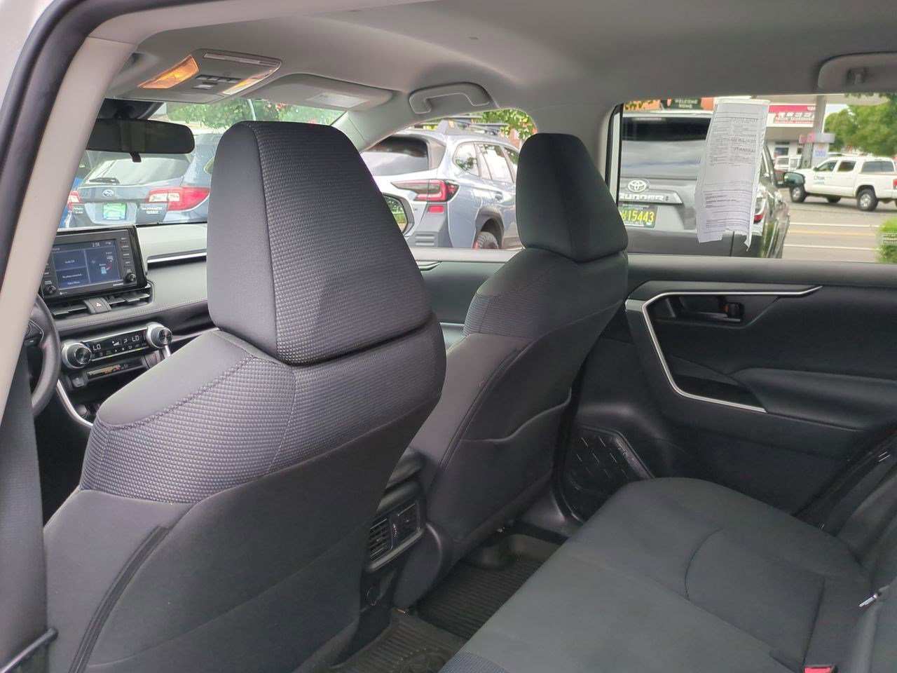 Thumbnail: 2021 Toyota RAV4 - 18