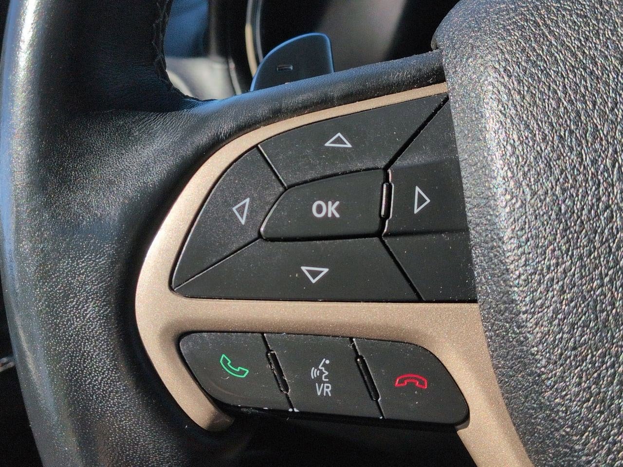 Thumbnail: 2014 Jeep Grand Cherokee - 25