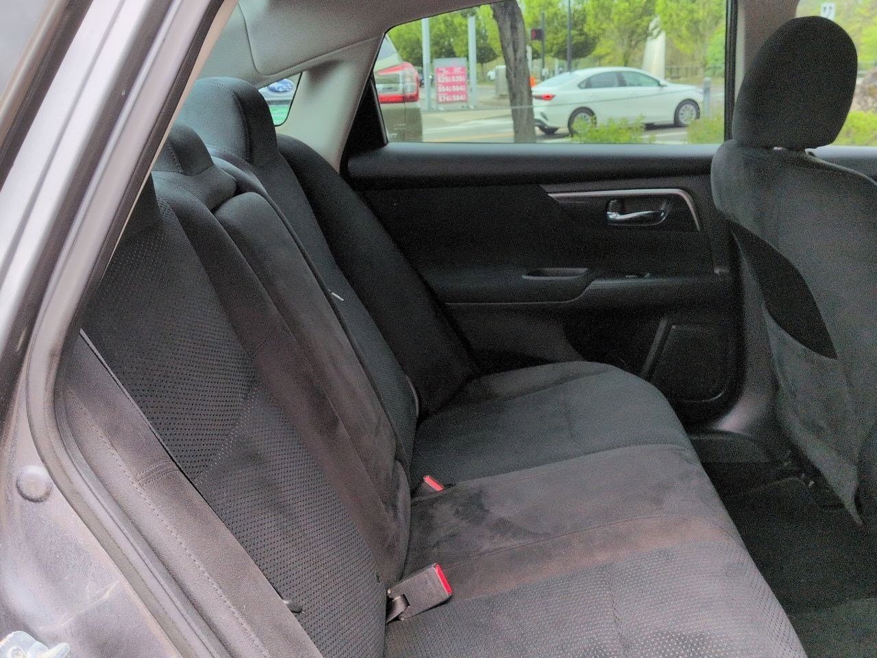 Thumbnail: 2014 Nissan Altima - 20