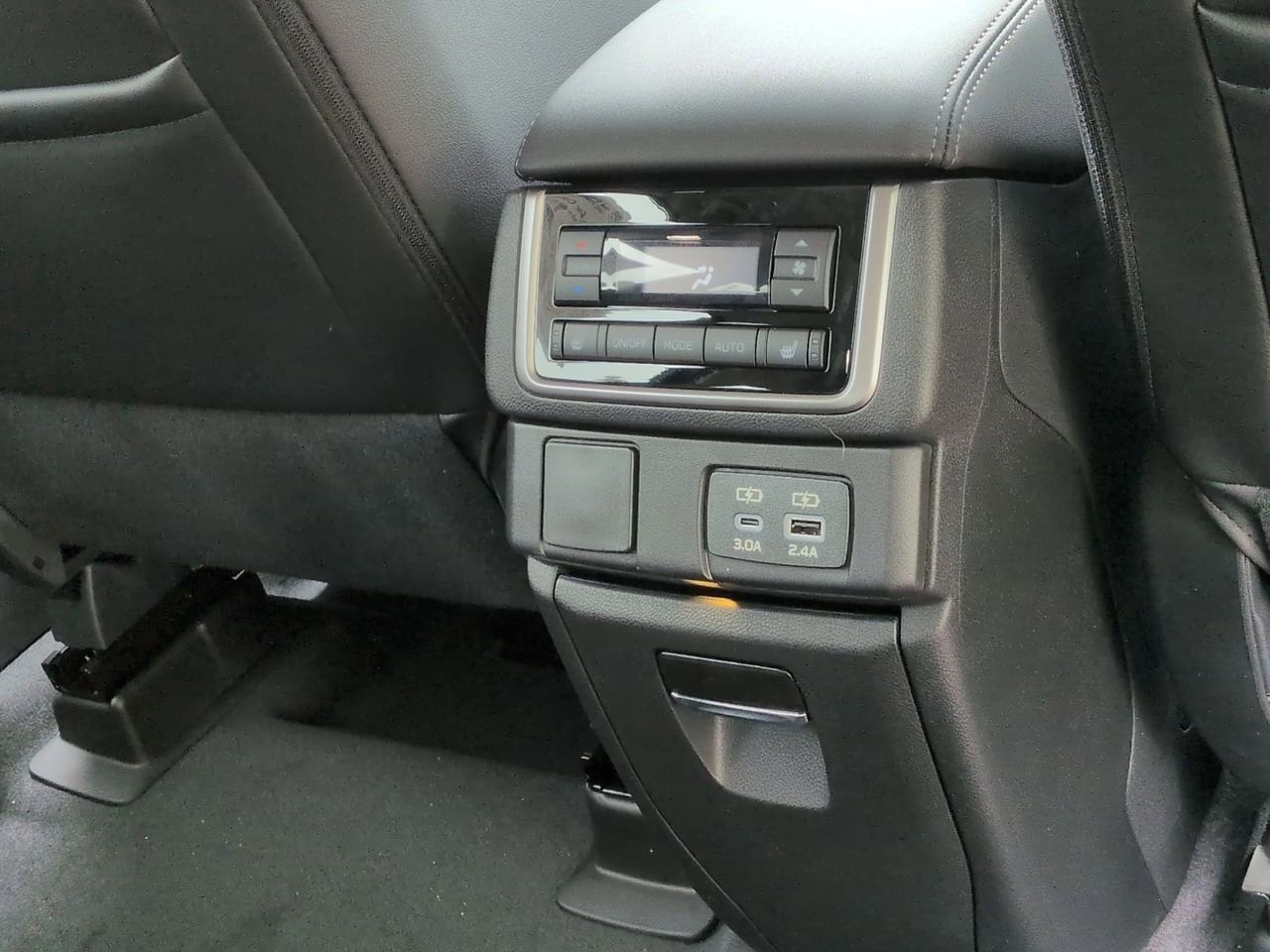 Thumbnail: 2026 Subaru Ascent - 22
