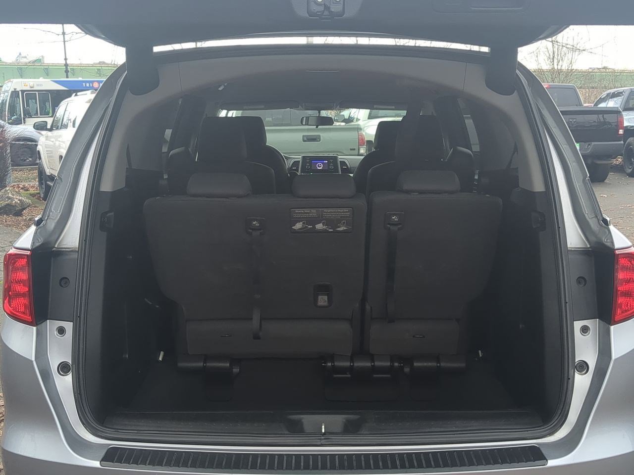 Thumbnail: 2018 Honda Odyssey - 34