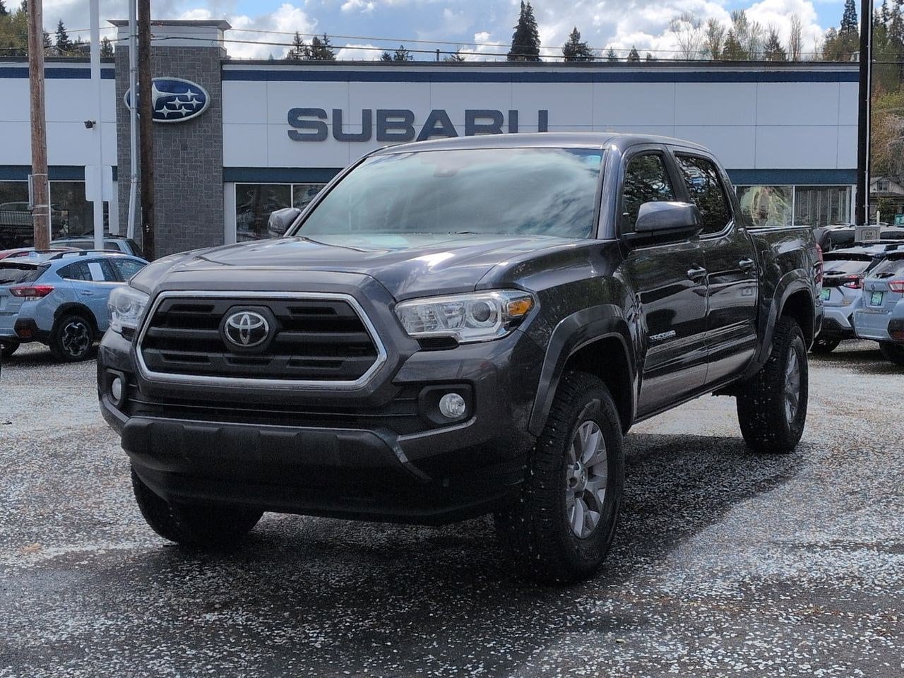 Thumbnail: 2019 Toyota Tacoma - 4