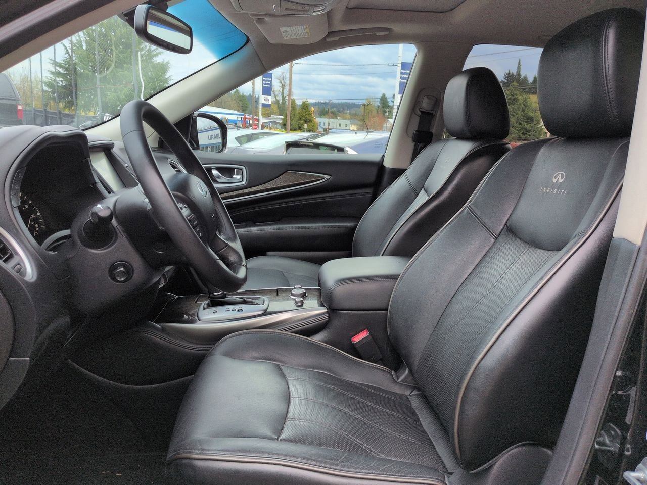 Thumbnail: 2014 INFINITI QX60 - 17