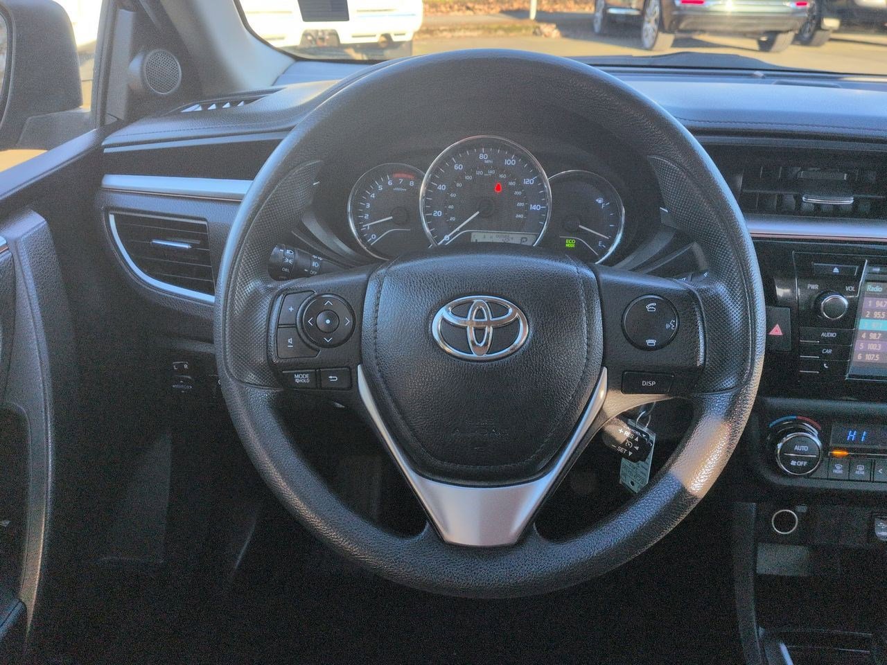 Thumbnail: 2014 Toyota Corolla - 23